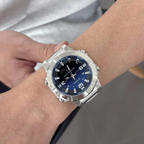 casio AMW-870DA-2A1VDF on hand