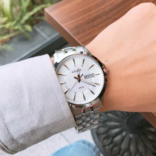citizen BF2011-51A on hand