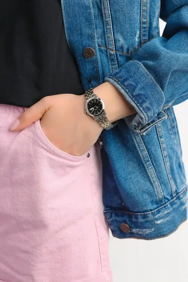 citizen EQ0608-55E on hand