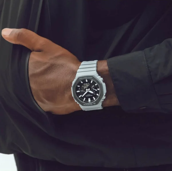 g shock GA-B2100LUU-8ADR on hand