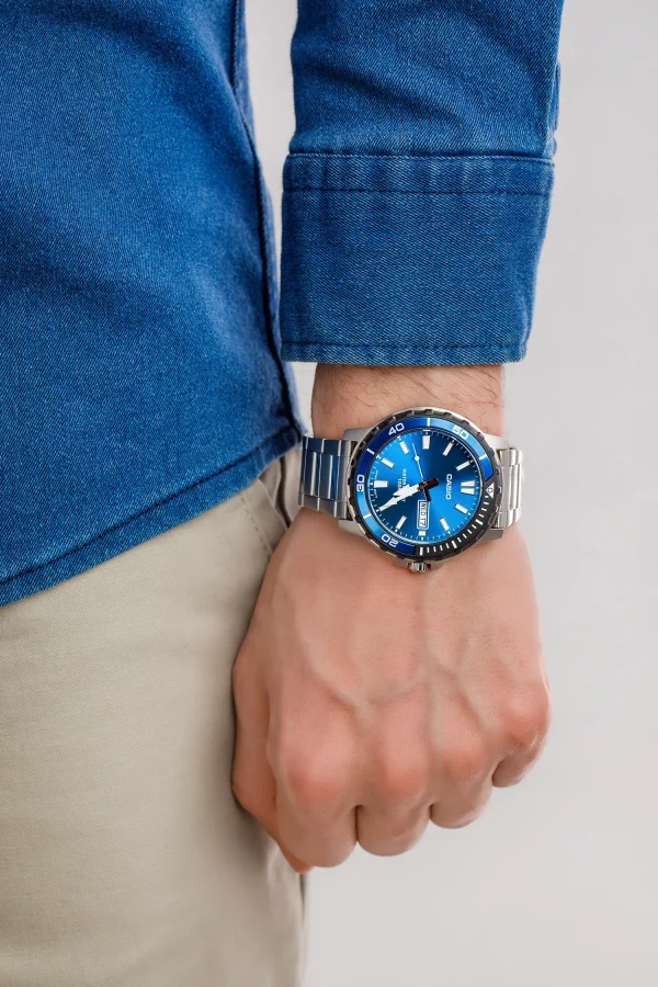 casio MTD-125D-2A1VDF on hand