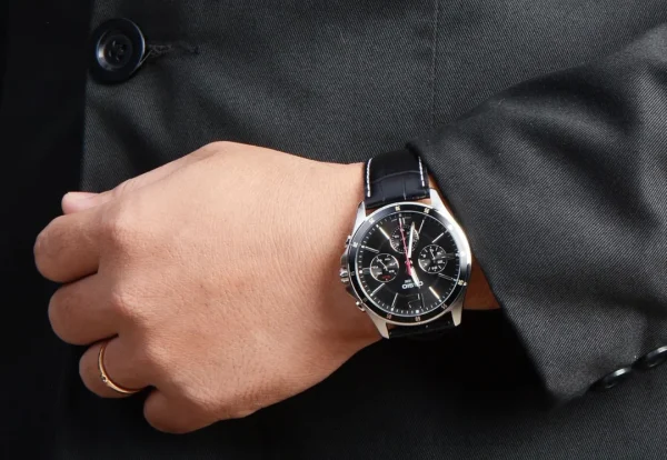 casio MTP-1374L-1AV on hand