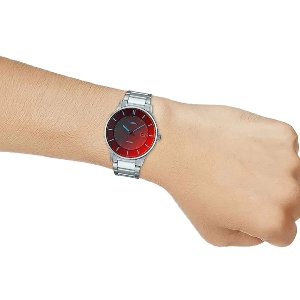 casio MTP-E605D-1EVDF on hand