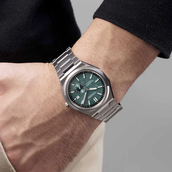 citizen NJ0180-80X on hand