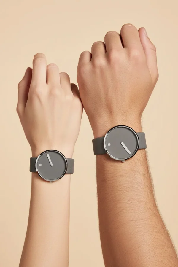 picto P43352-6220S on hand
