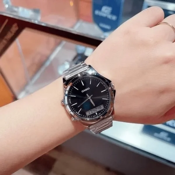 casio MTP-VC01D-1E on hand